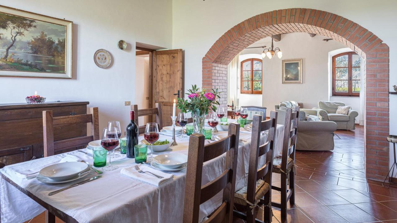 Casale Le Tre Querce 8&1, Emma Villas Orvieto Exterior foto